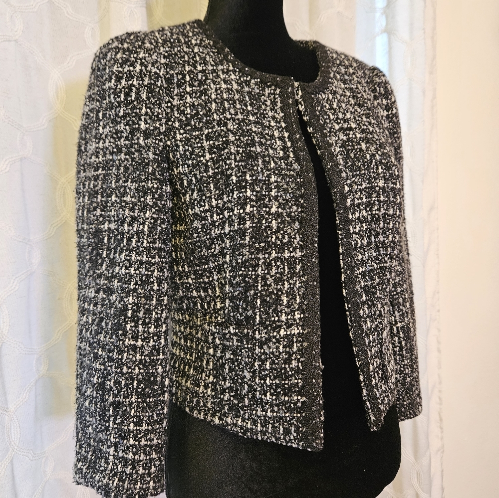 Cropped Jacket New Large Black & White